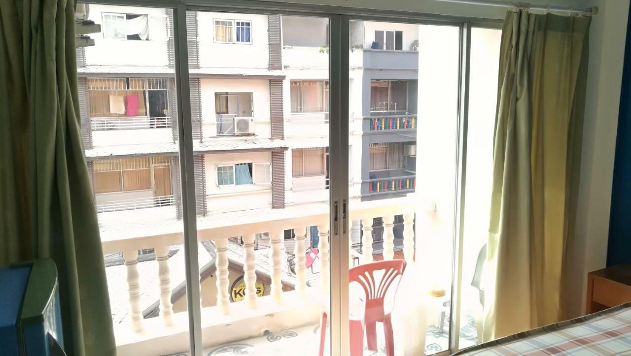 Melissa Guesthouse Pattaya Exterior photo